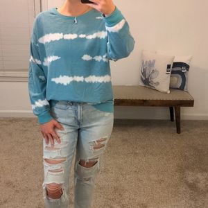 Blue teal white medium m tie dye pullover sweatshirt Secret Treasures used